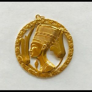 NEFERTITI 14k gold pendant CHARM Egyptian 8.8g